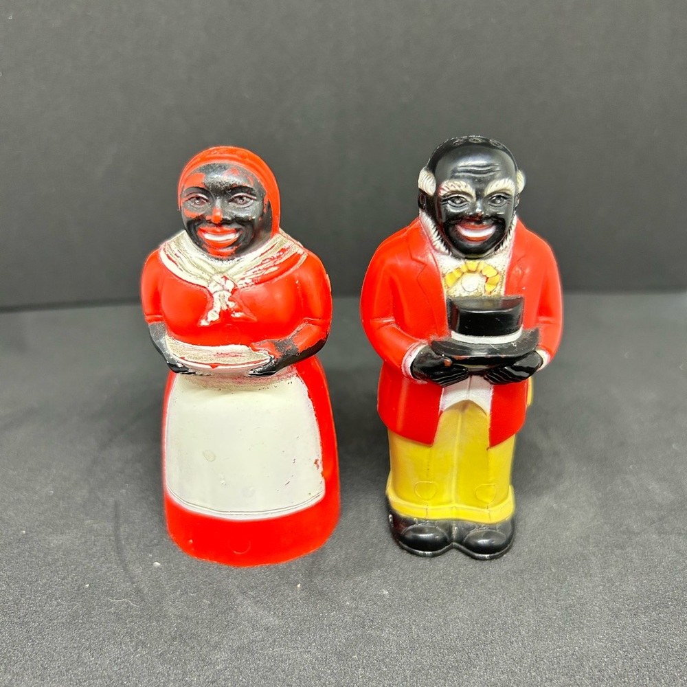 Vintage Salt and Pepper Shakers 3 1/2”